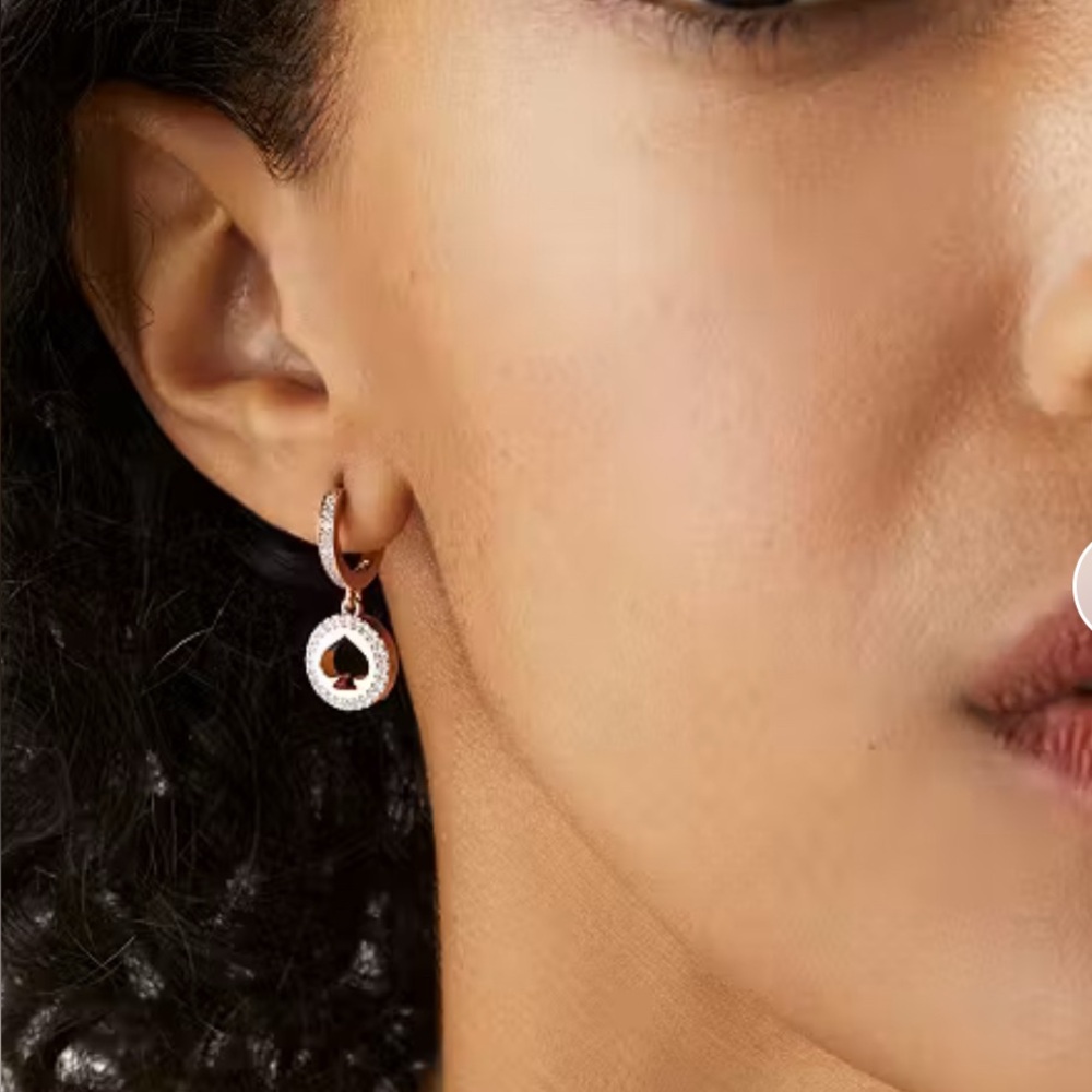 KATE SPADE SMALL HOOP with dangling heart